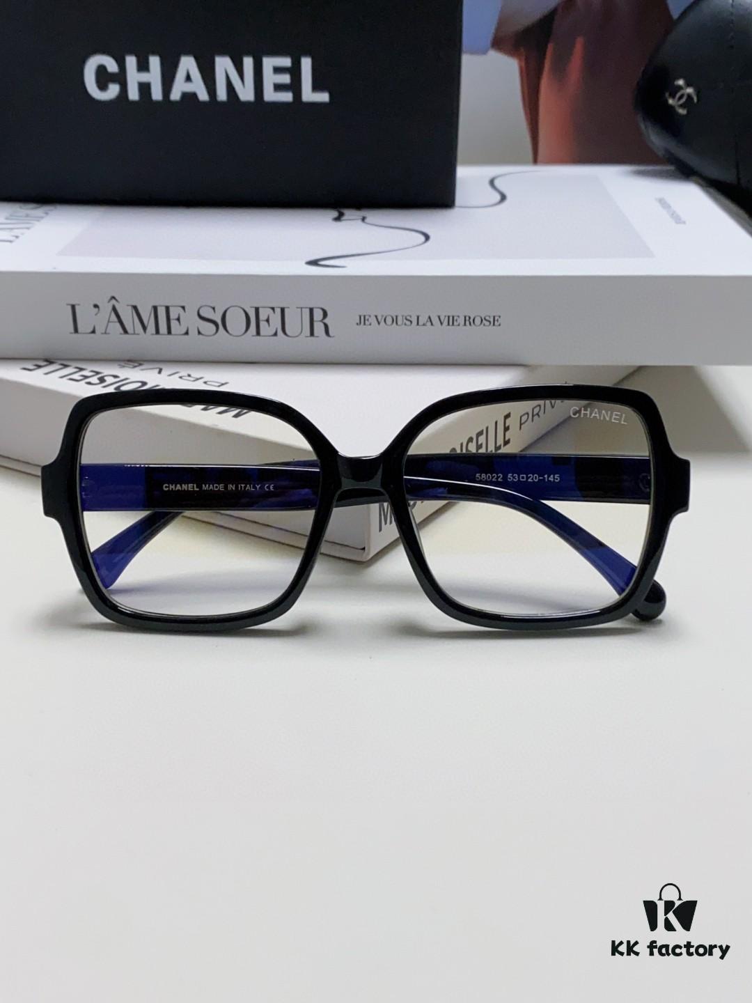Chanel Small Logo Eyeglass Frame, Panda Color, Suitable for Prescription Lenses, Stylish and Face-Framing