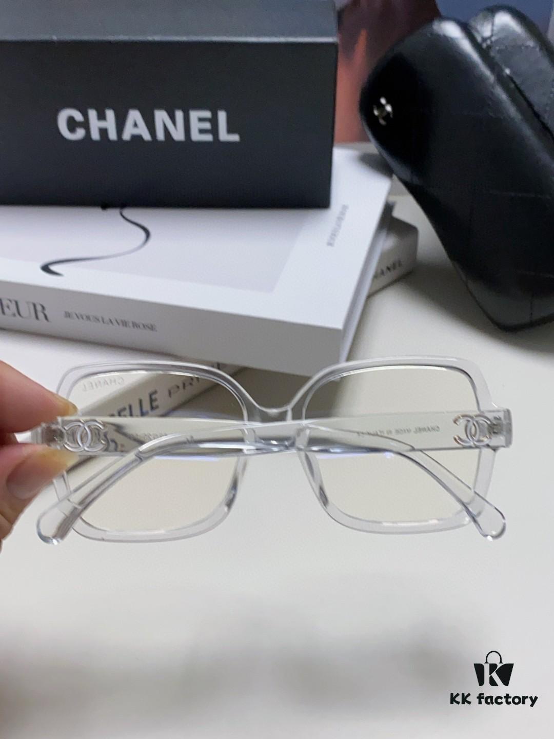 Chanel Small Logo Eyeglass Frame, Panda Color, Suitable for Prescription Lenses, Stylish and Face-Framing Design