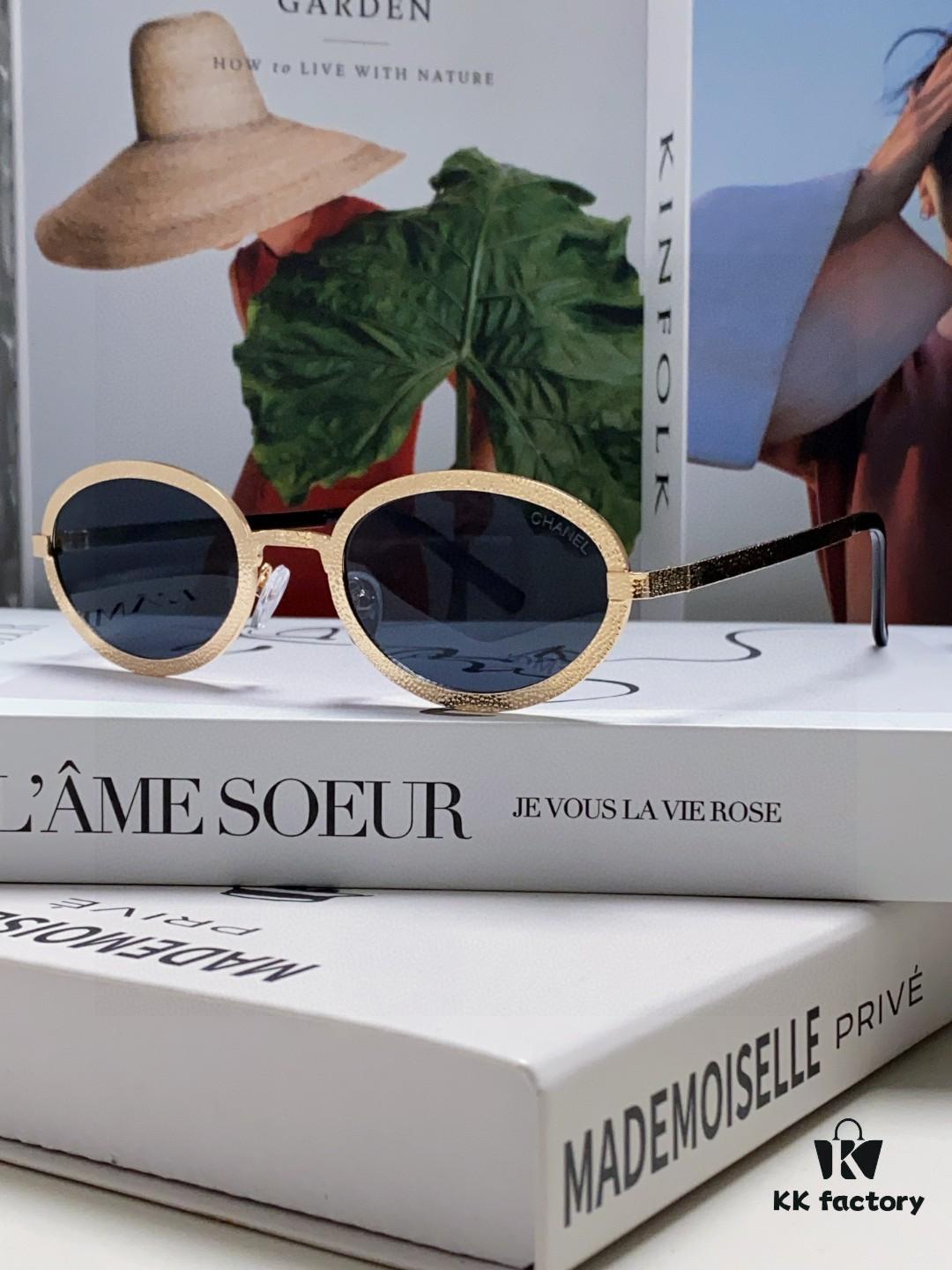 Chanel 2025 New Arrival Women's Oval Sunglasses, French Vintage Style, Flattering for Round Faces, Slim Frame with Sparkling Metal Trim, Elegant European Design