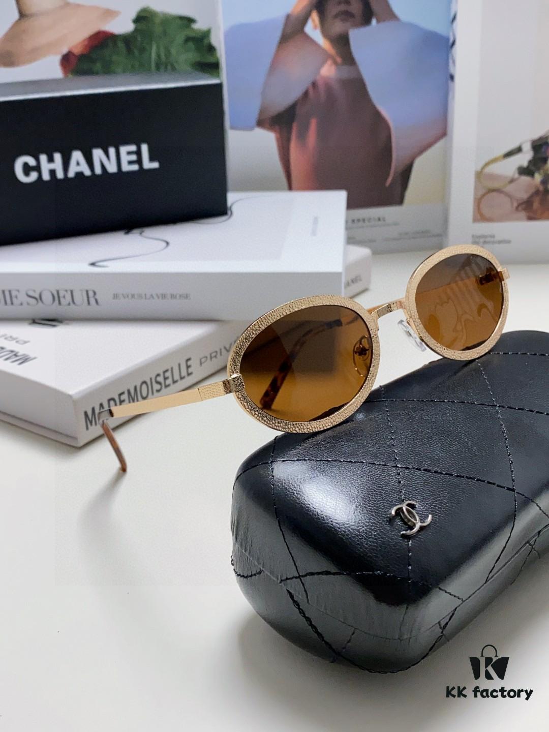 Chanel 2025 New Arrival Women's Oval Sunglasses, French Vintage Style, Flattering for Round Faces, Slim Metallic Frame, Elegant and Trendy