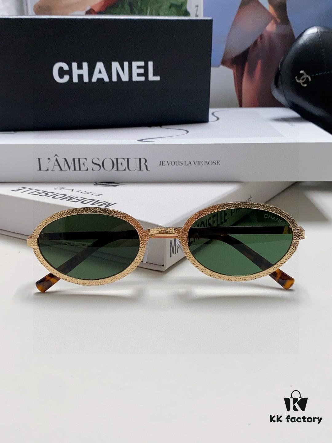 Chanel 2025 New Arrival Women's Oval Vintage French Style Sunglasses for Round Face, Slimming Narrow Frame with Sparkling Metal Trim, High-End Unisex Design