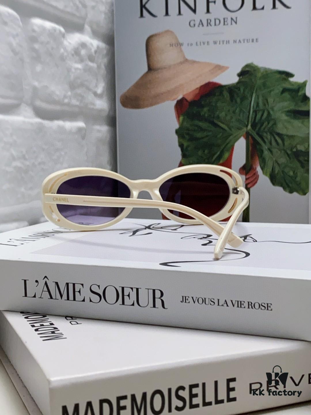 CHANEL Chanel Unisex Cat-Eye Sunglasses Worn by Wang Yibo