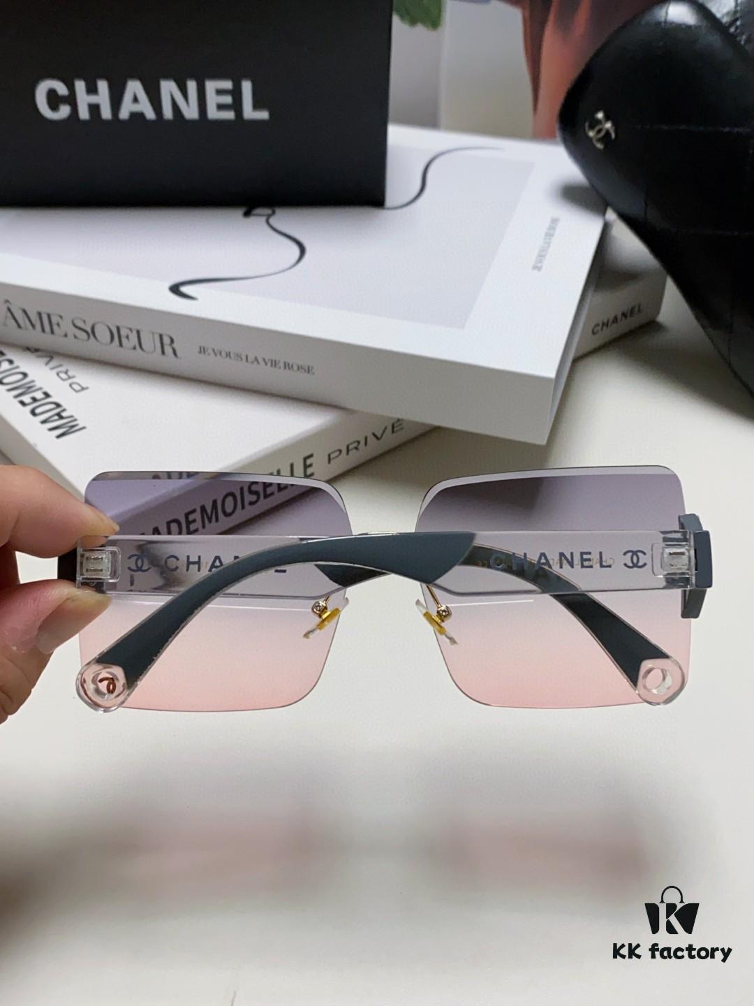 Chanel 2025 Fashion New Large-Frame Double C Letter Wide-Temple Sunglasses for Women, Versatile Sunglasses