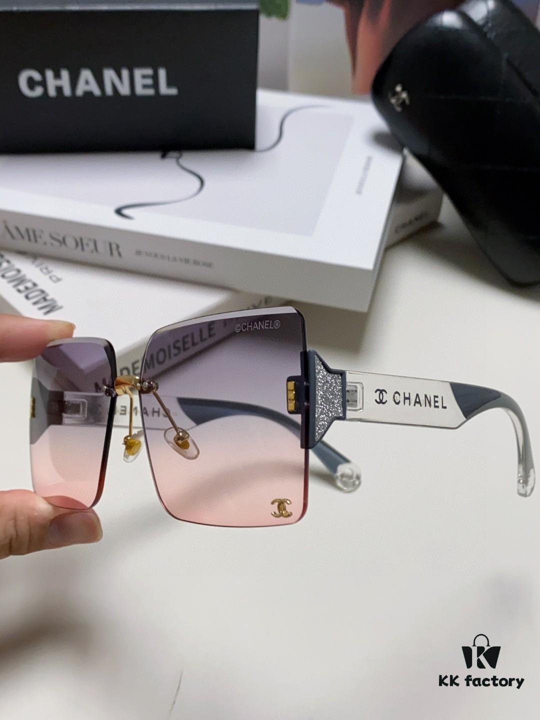 Chanel 2025 Fashion New Large-Frame Double C Letter Wide-Temple Sunglasses for Women, Versatile Sunglasses