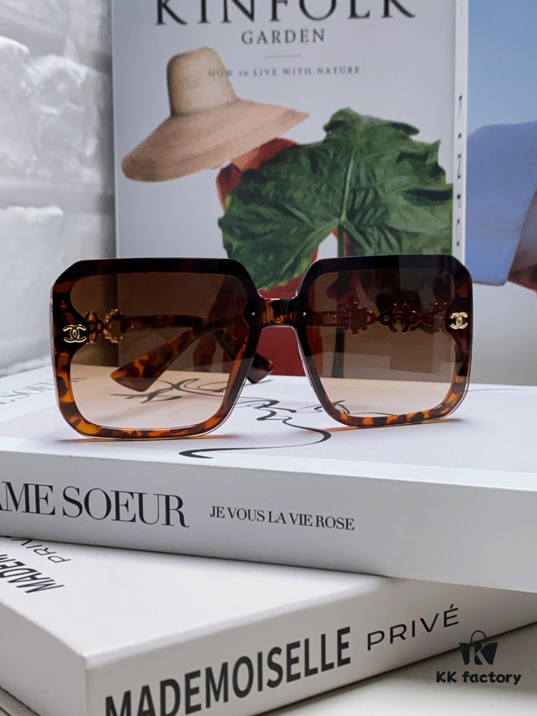 Chanel 2025 New Arrival Polarized Sunglasses for Women, Stylish Unisex UV Protection Sun Glasses for Driving, Travel, Face-Framing Design