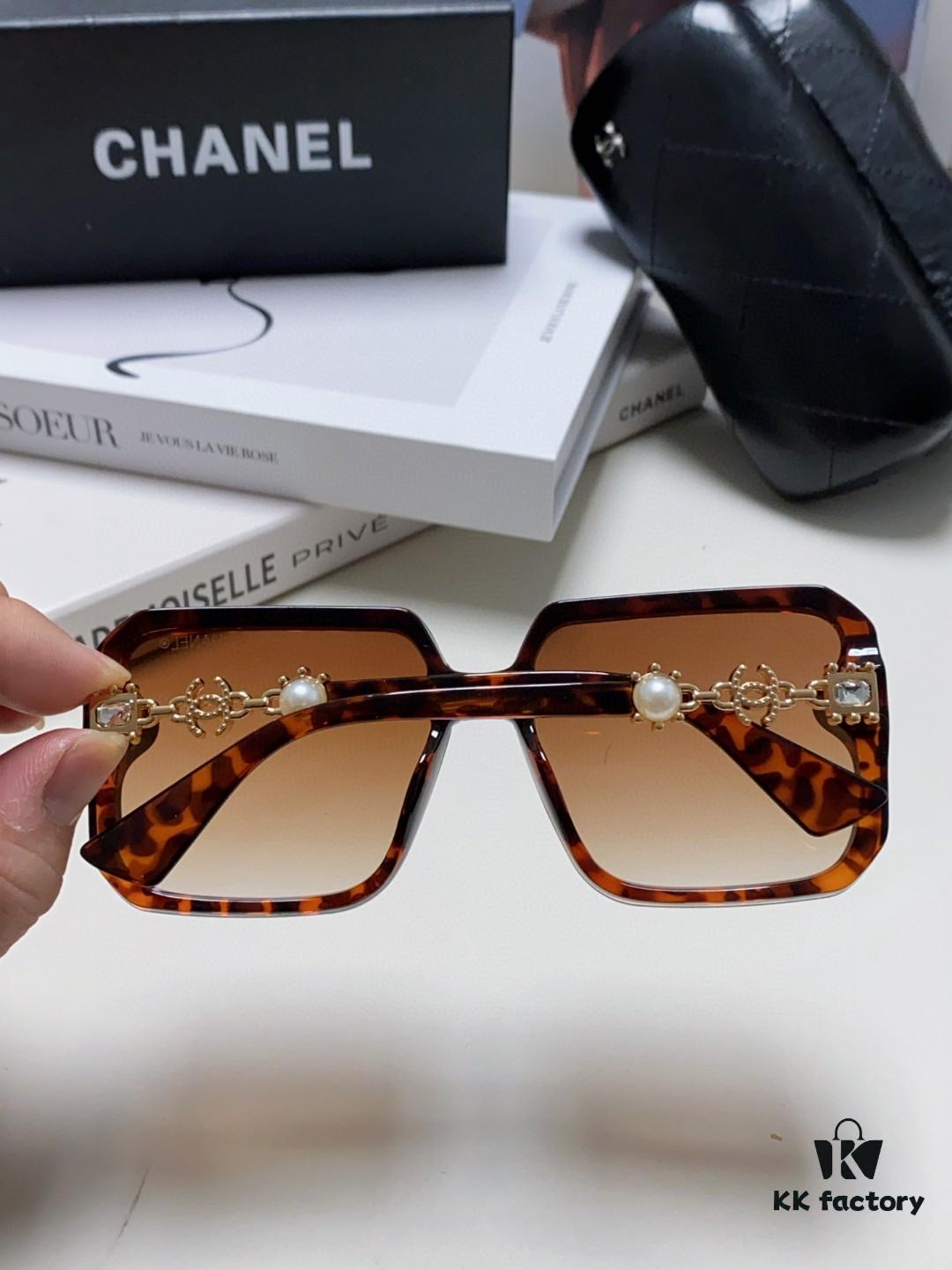 Chanel 2025 New Arrival Polarized Sunglasses for Women, Stylish Unisex UV Protection Sun Glasses for Driving, Travel, Face-Framing Design