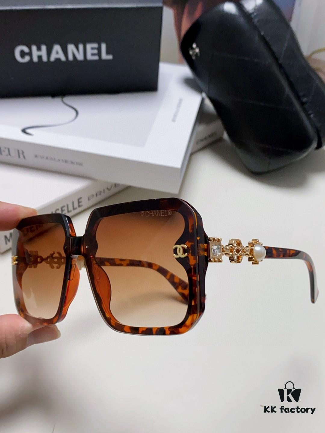 Chanel 2025 New Arrival Polarized Sunglasses for Women, Stylish Unisex UV Protection Sun Glasses for Driving, Travel, Face-Framing Design