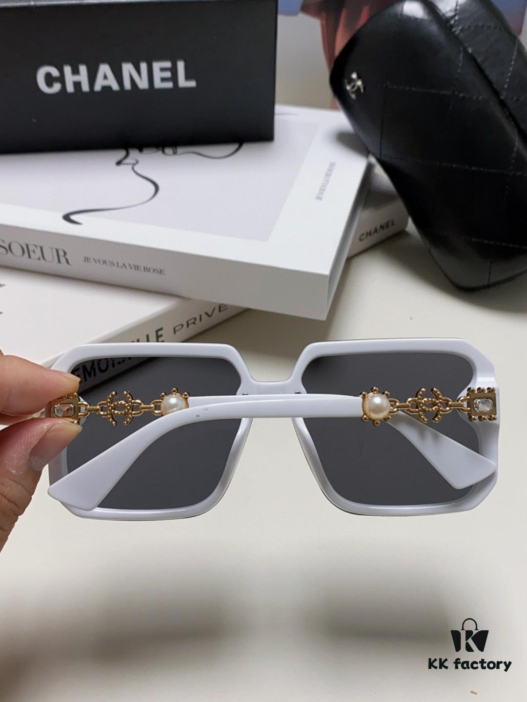 Chanel 2025 New Arrival Polarized Sunglasses for Women, Stylish Unisex UV Protection Sun Glasses, Face-Framing Design Ideal for Driving and Travel