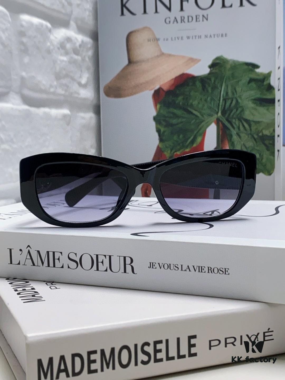 Chanel 2025 New Arrival ⭐ Xiaohongshu Popular Bestseller Double CH Interlocking Logo Sunglasses for Women, High-End Style Eyewear