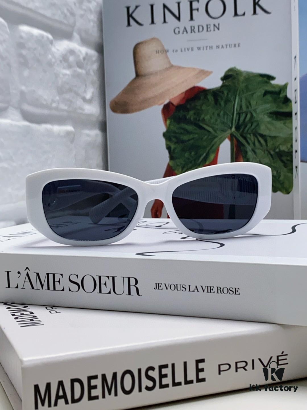 Chanel 2025 New Arrival ⭐ Xiaohongshu Popular Bestseller Double CH Interlocking Logo Sunglasses for Women, Premium Style