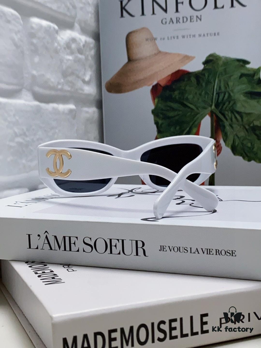 Chanel 2025 New Arrival ⭐ Xiaohongshu Popular Bestseller Double CH Interlocking Logo Sunglasses for Women, Premium Style