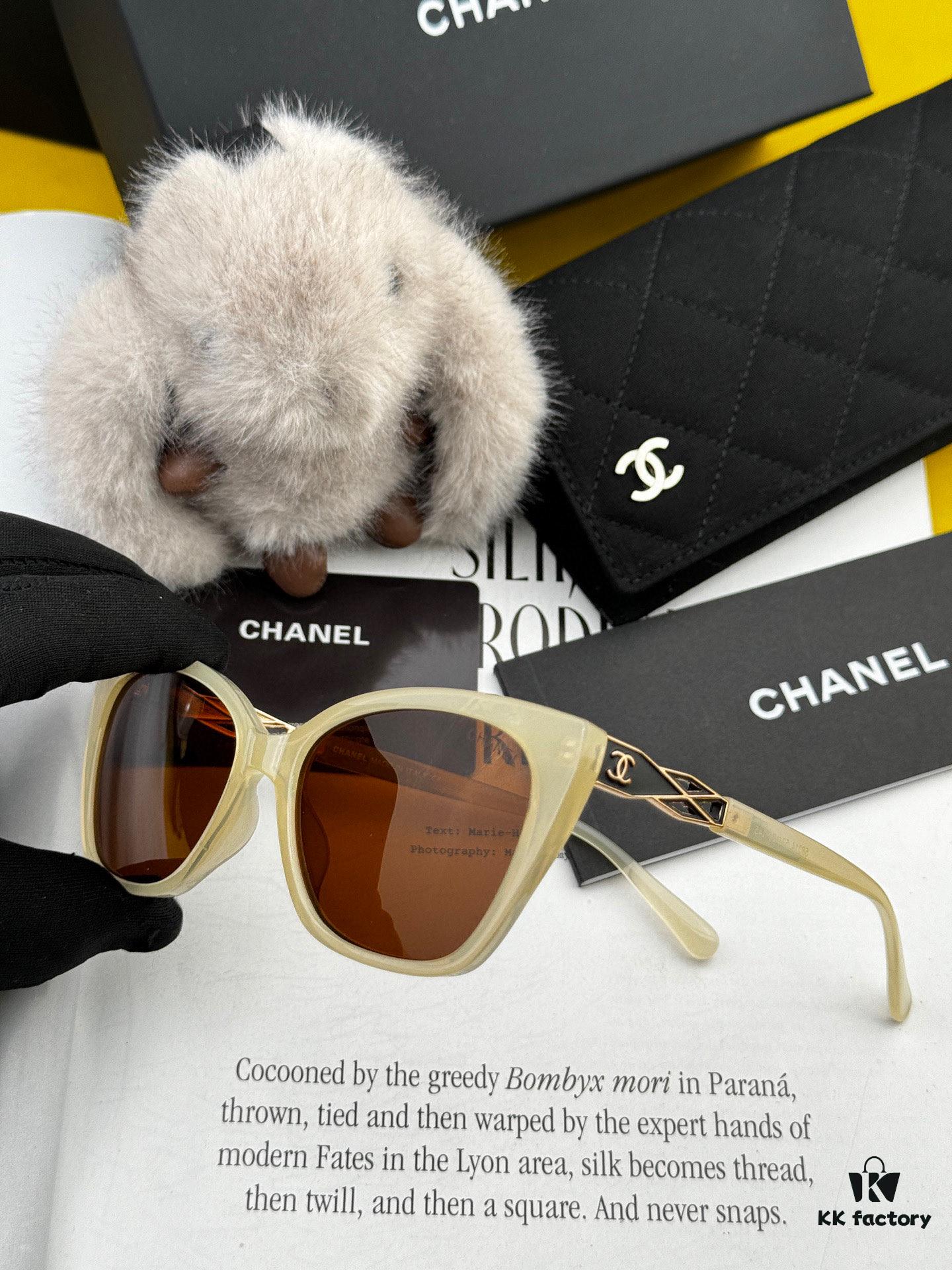 New CHANEL Sunglasses CH45801