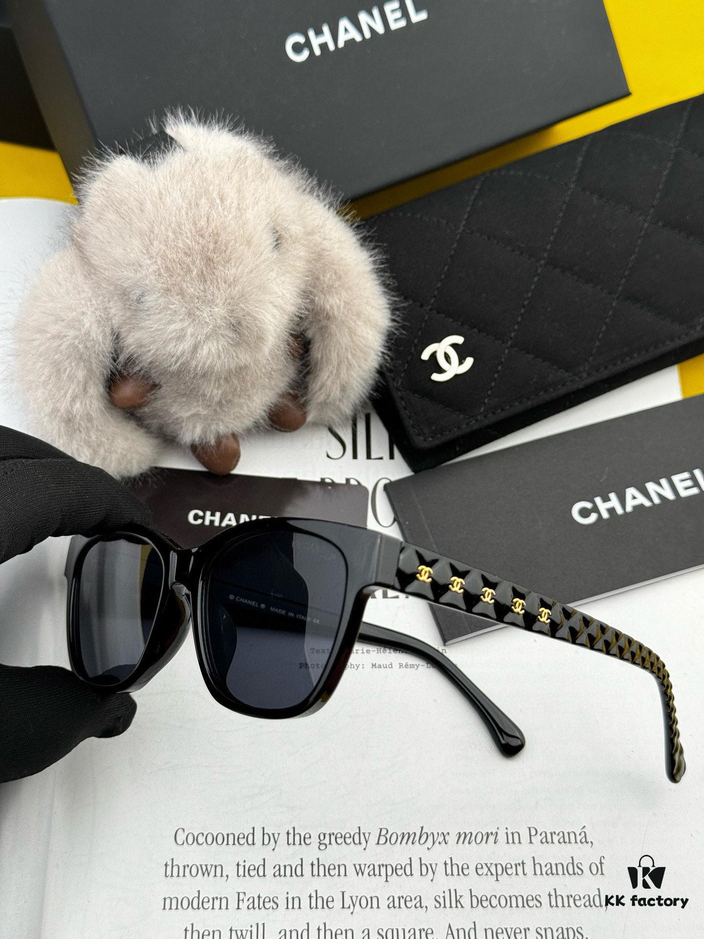 Chanel Sunglasses Classic Square Frame UV Protection Unisex Design Model CH3982