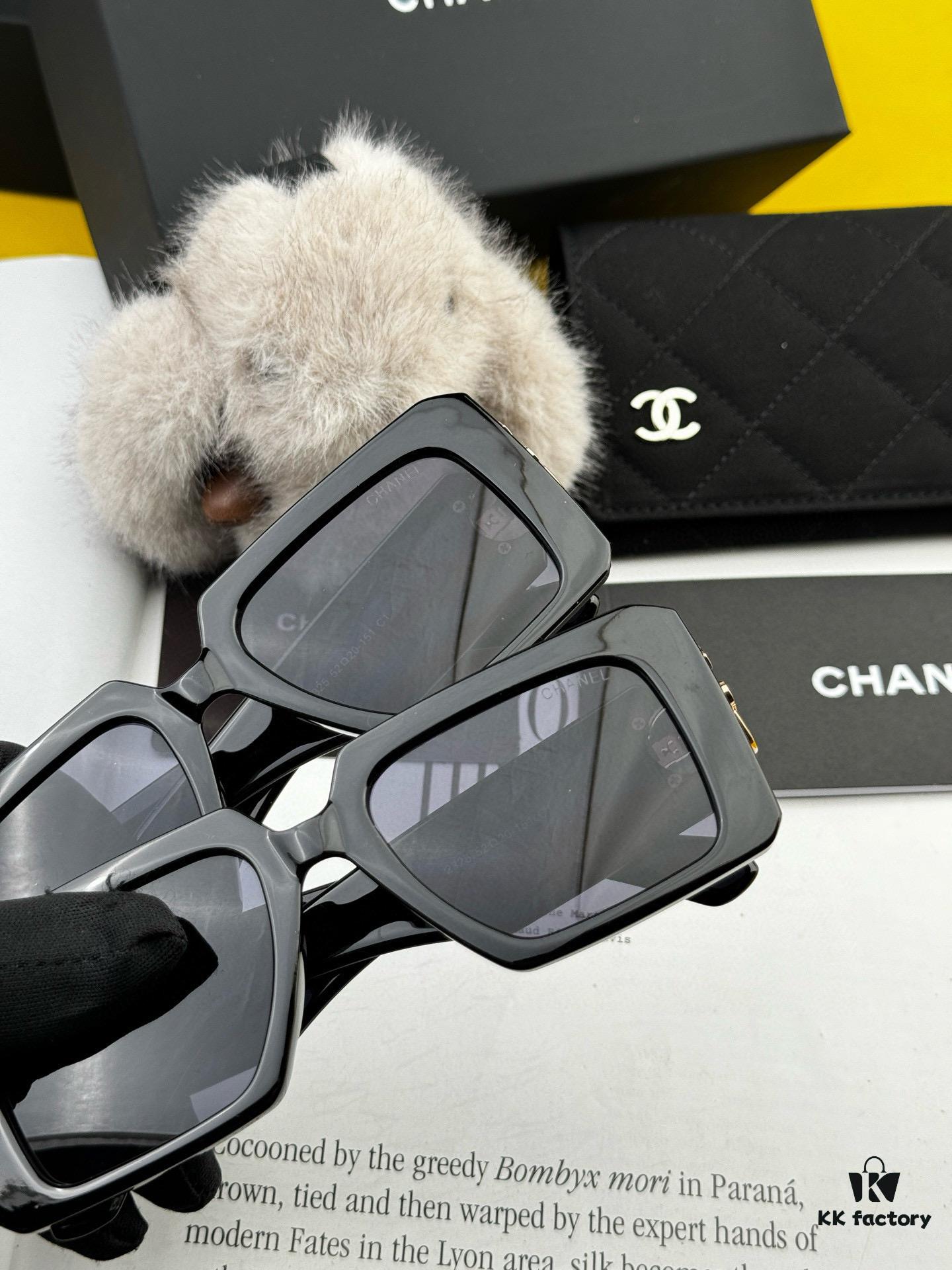 Chanel Oversized Square Sunglasses, Classic Square Frame Design, Flattering on All Face Shapes, Perfect with Coats or Dresses, Polarized UV-Protective Lenses, Model: CH5232