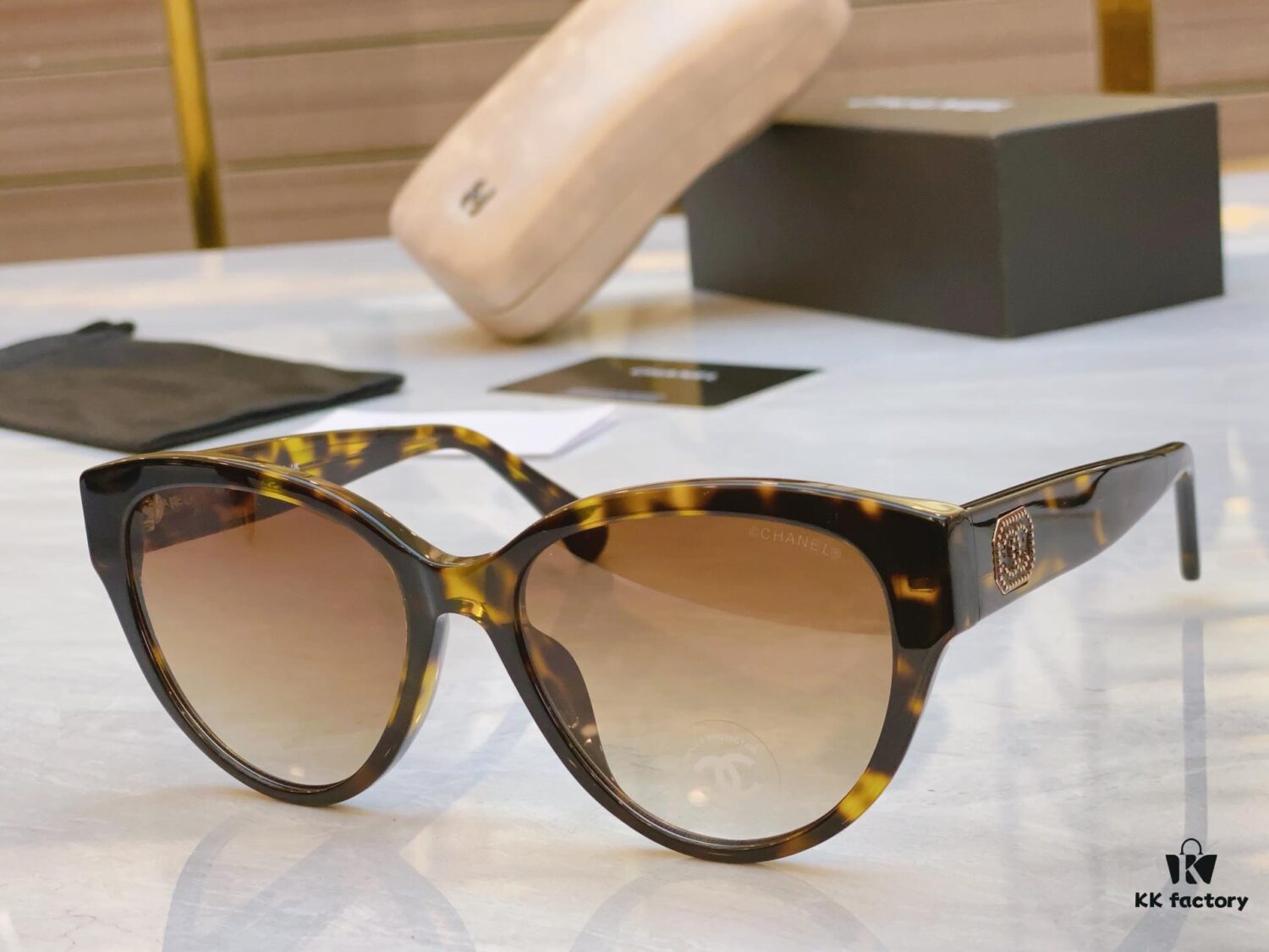 CHANE* New Arrival Sunglasses, Model: CH5477, Size: 56-19-140