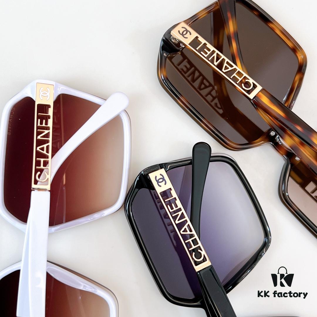 125 CHANE* MODEL: 5539-S SIZE: 61□16-140 Sunglasses