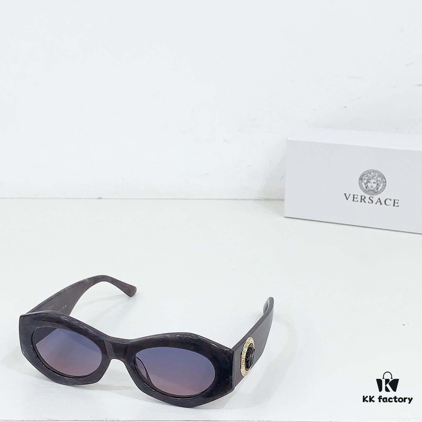 135 VERSACE MOD: VE422/E Size: 51□21 145 Sunglasses