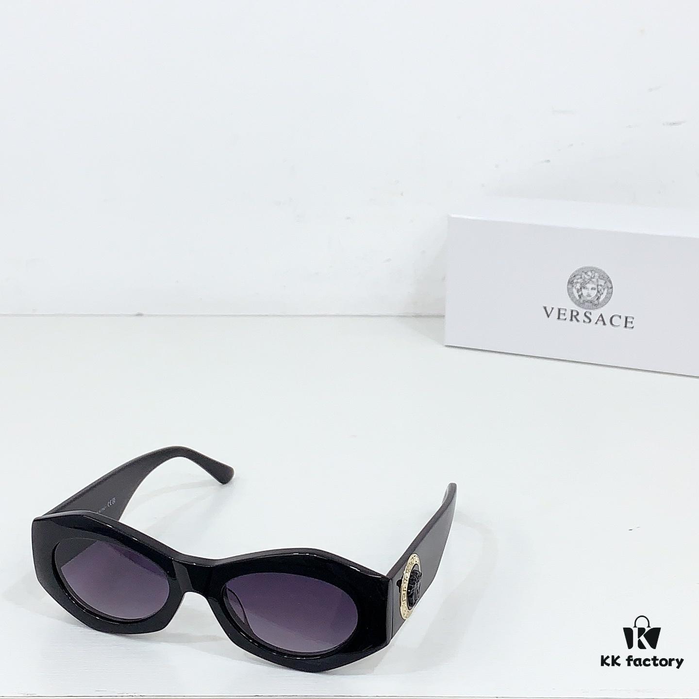 135 VERSACE MOD: VE422/E Size: 51□21 145 Sunglasses