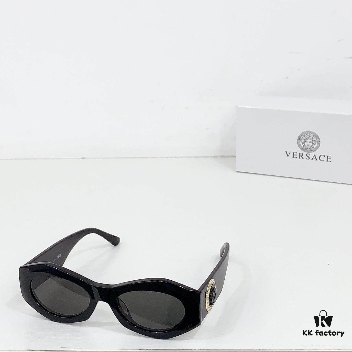 135 VERSACE MOD: VE422/E Size: 51□21 145 Sunglasses
