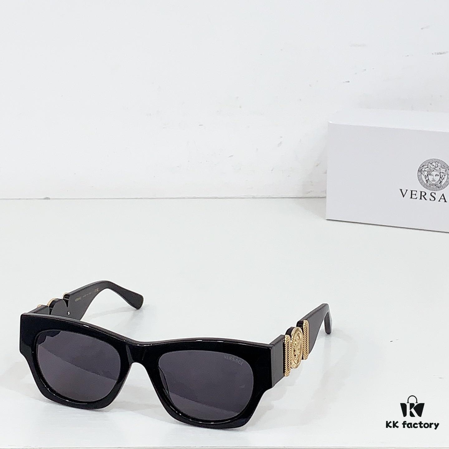 135 VERSACE MODEL: VE6787 SIZE: 54□20-148 Sunglasses