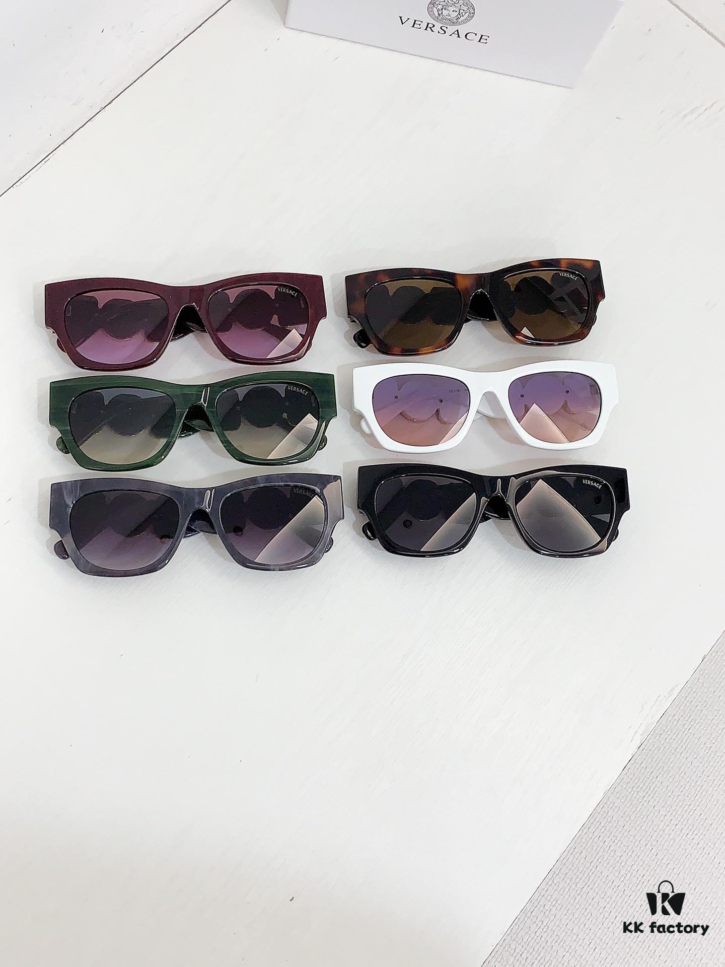 135 VERSACE MODEL: VE6787 SIZE: 54□20-148 Sunglasses