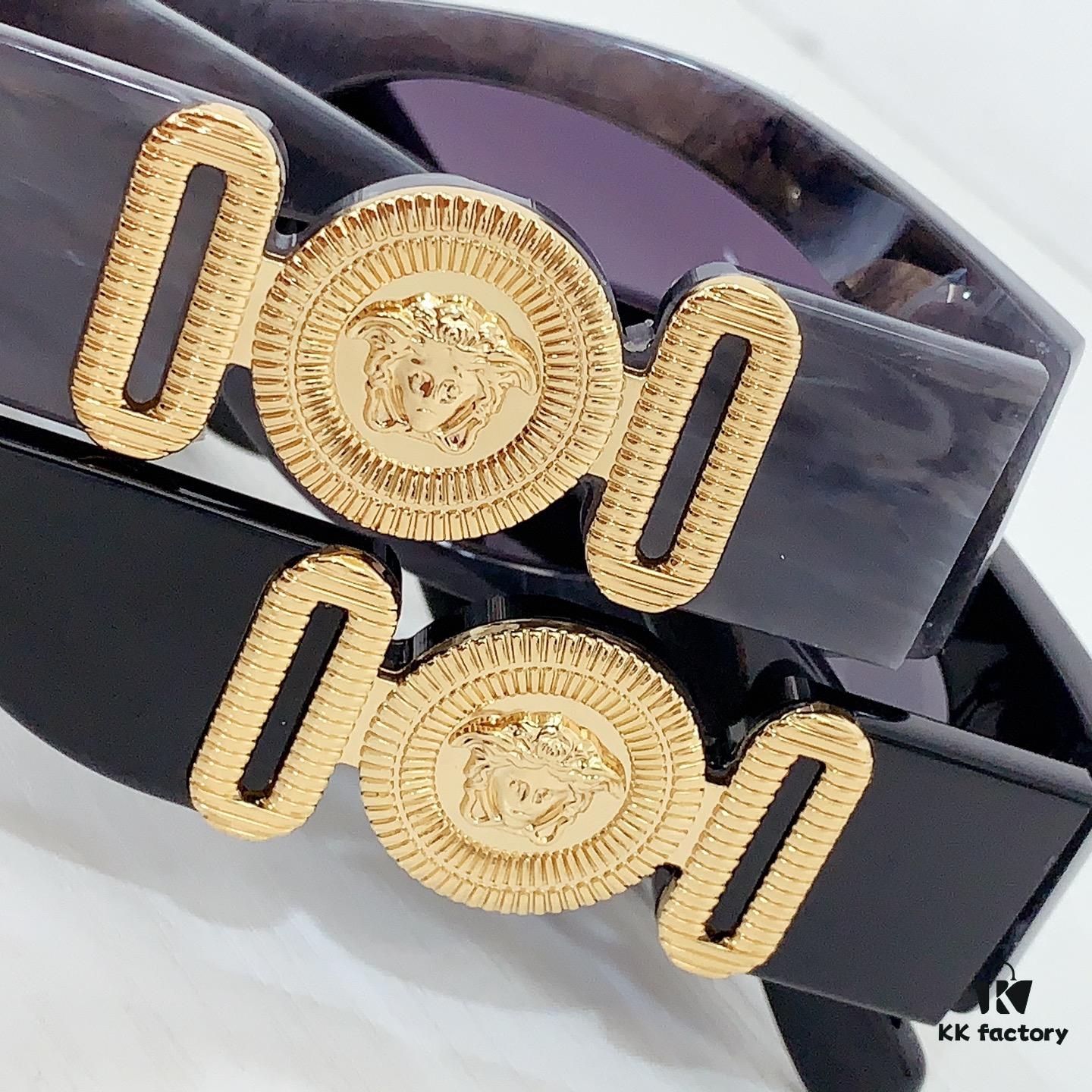 135 VERSACE MODEL: VE4478OU SIZE: 52-19-148 Sunglasses