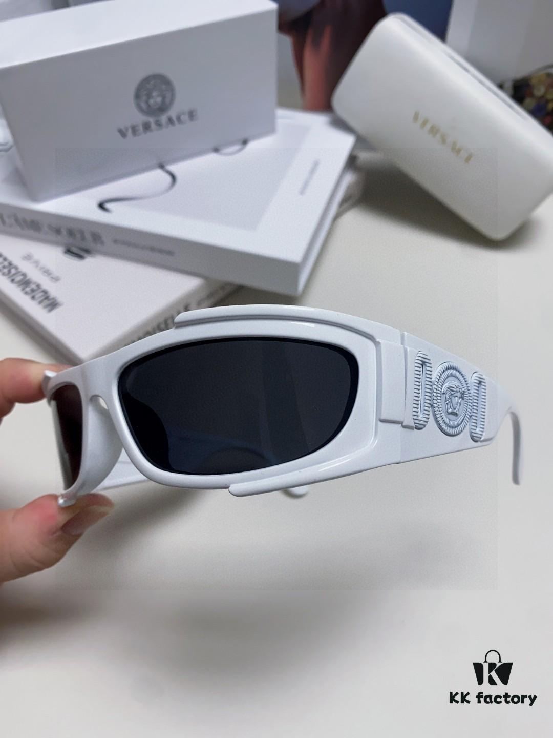 Versace Men's Fashion Pilot Full-Frame Sunglasses