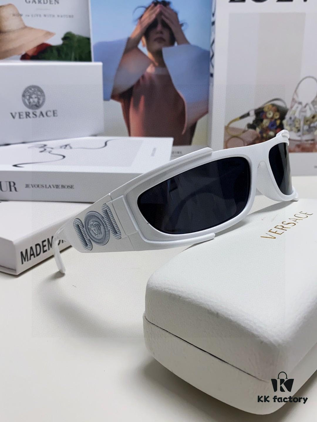 Versace Men's Fashion Pilot Full-Frame Sunglasses