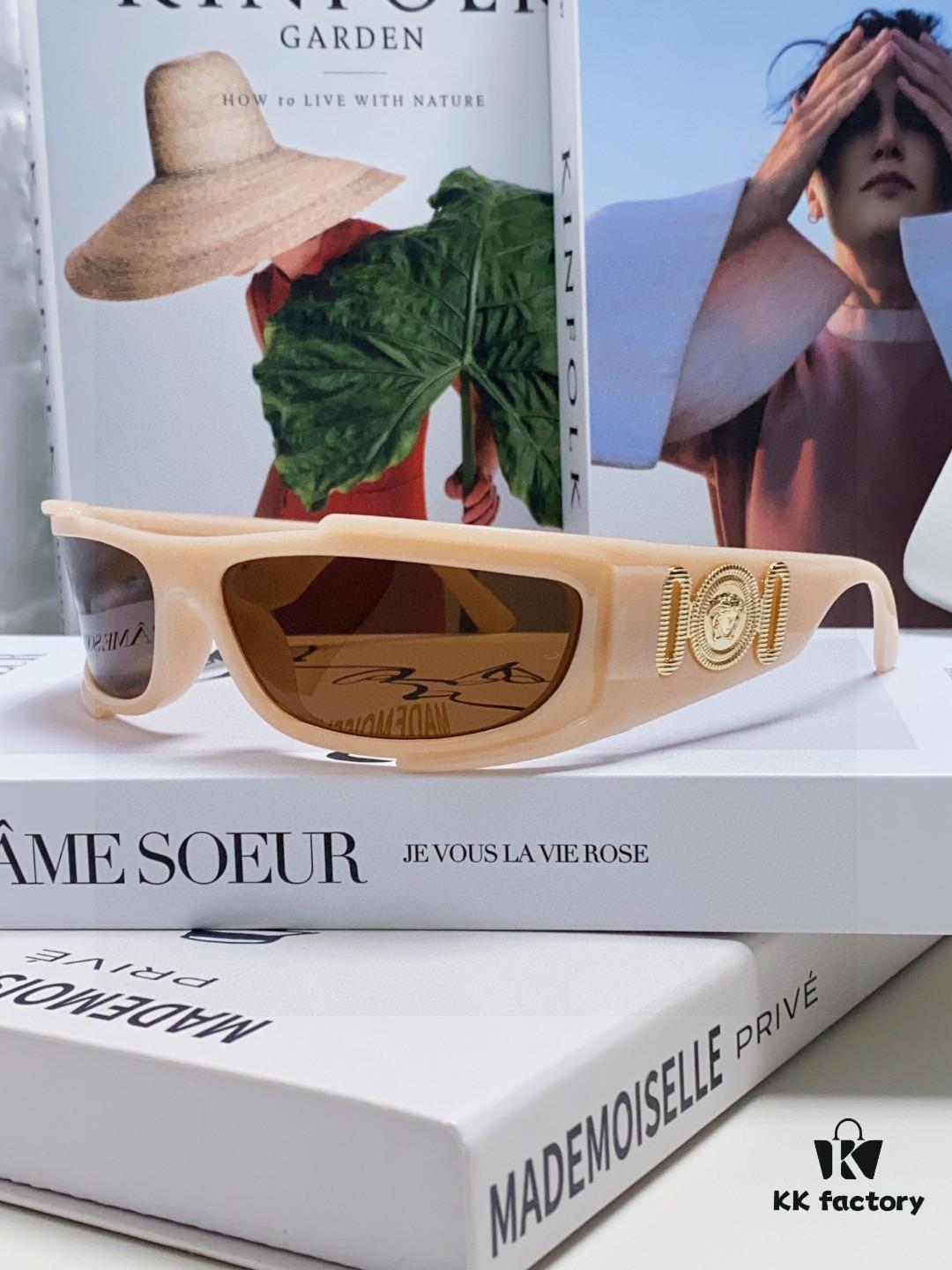 Versace Men's Fashion Pilot Full-Frame Sunglasses