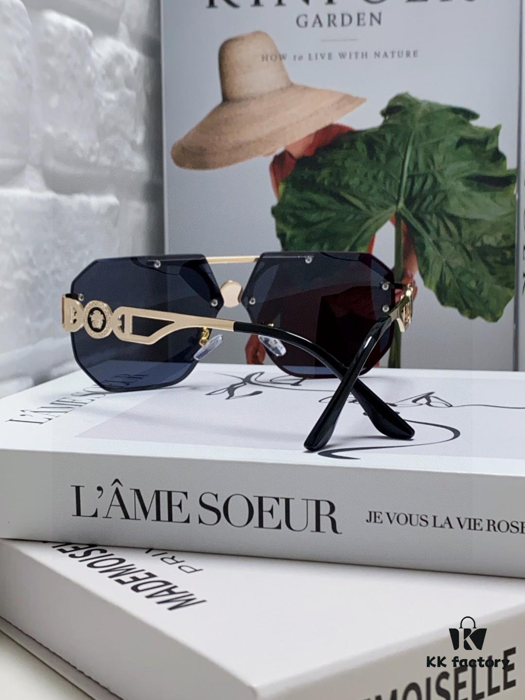 VERSACE 2025 Women's Square Frame Oversized Sunglasses, European Fashion Style, Carved Design, Xiaohongshu Trend