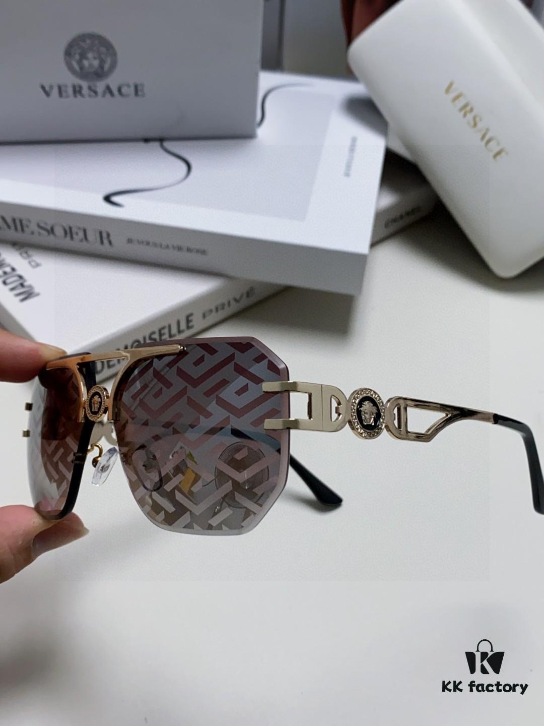 VERSACE Versace 2025 European and American Fashion Women's Square Oversized Full-Rim Sunglasses, Carved Design Xiaohongshu Style