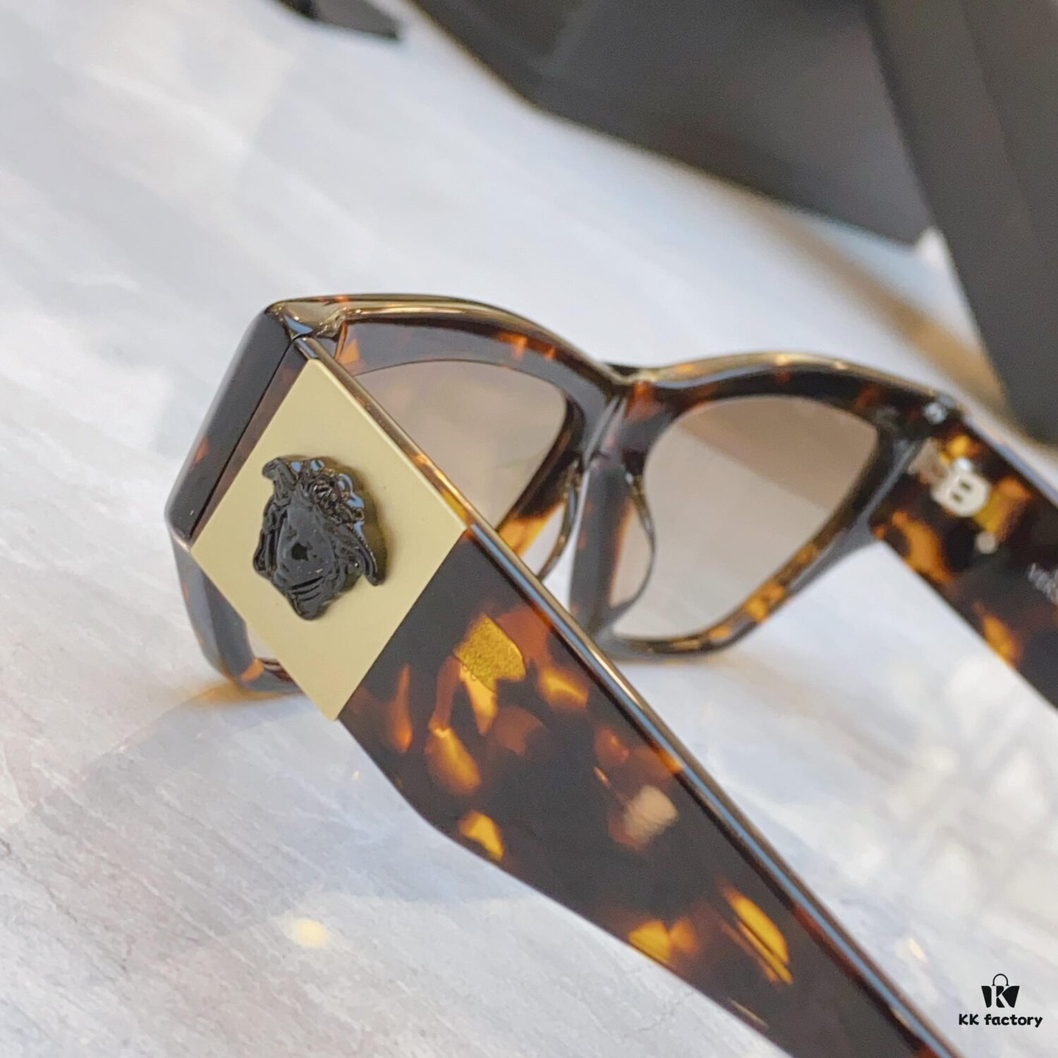 VERSACE New Model Sunglasses, MODEL: VE S89, SIZE: 55-16-145