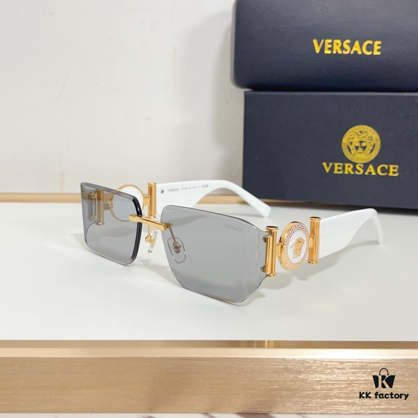 145 Versac* MODEL: VE6772 SIZE: 63□17-138 Sunglasses