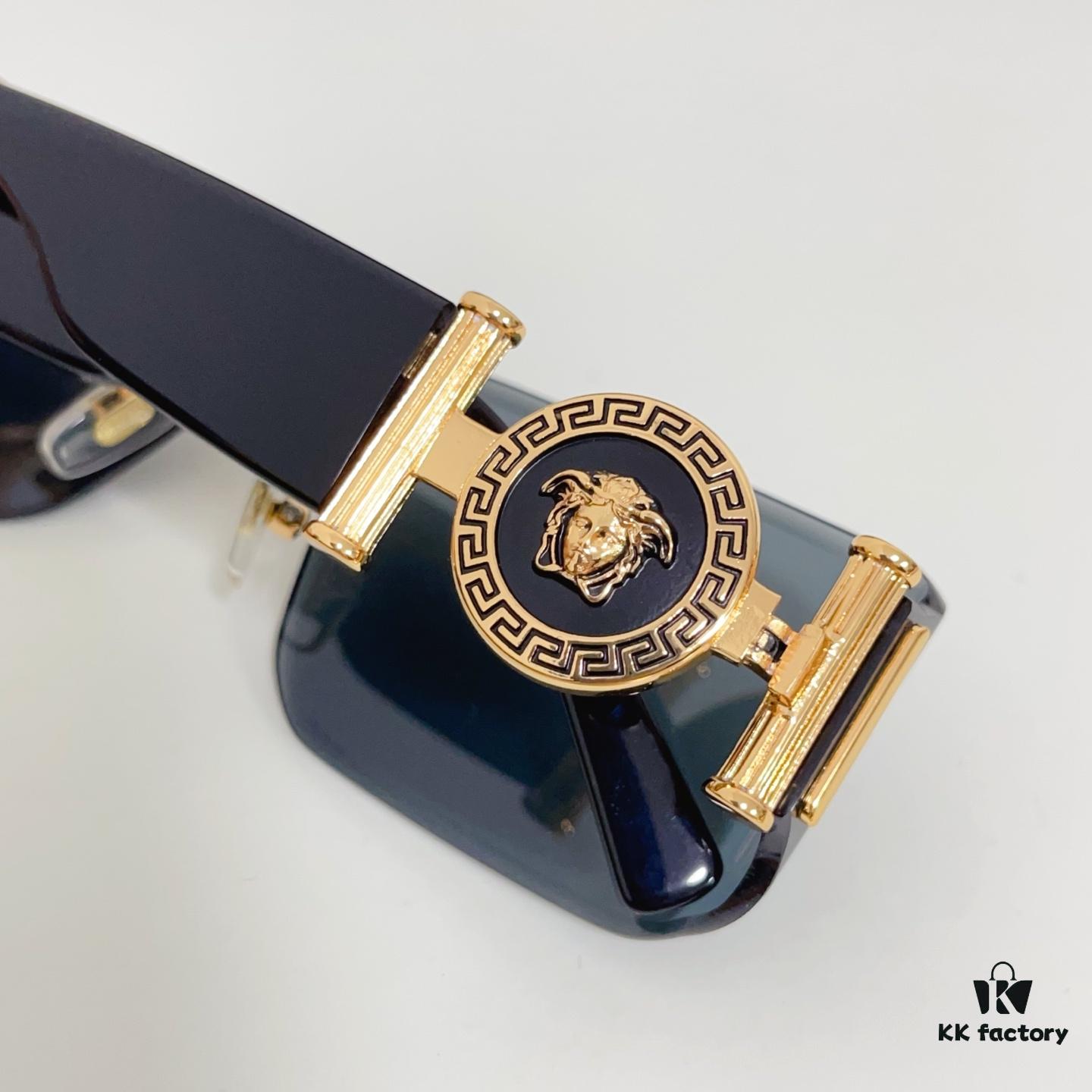 145 Versac* MODEL: VE6772 SIZE: 63□17-138 Sunglasses