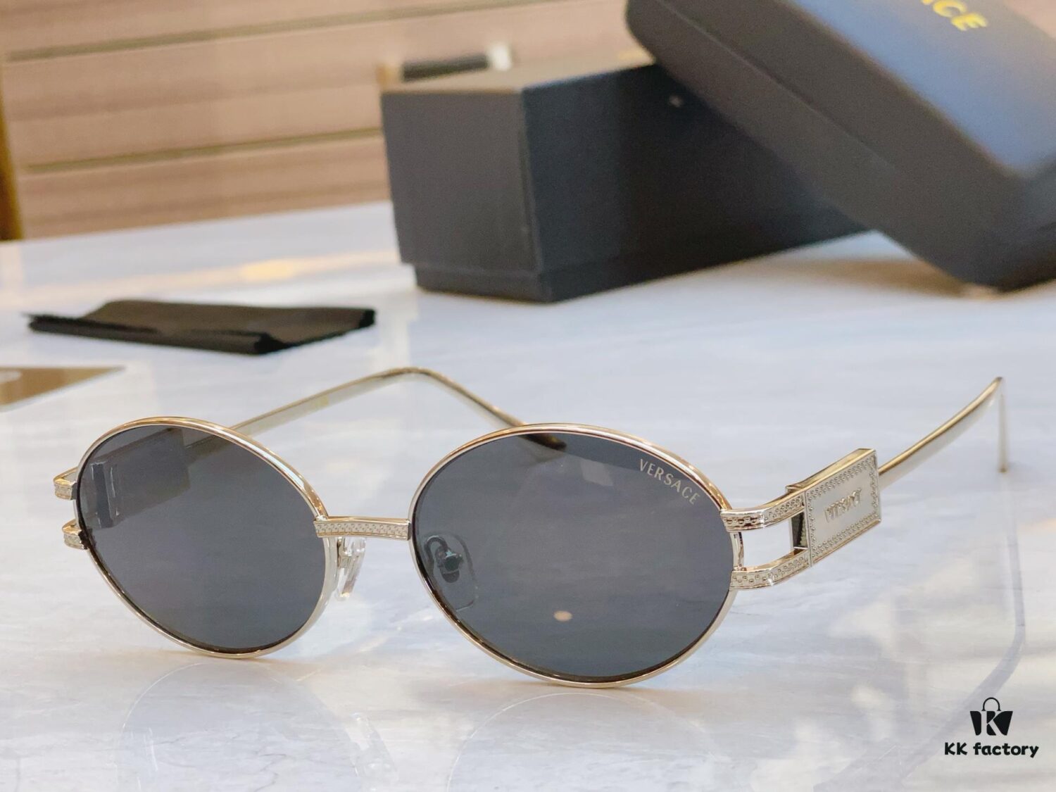 VERSACE New Model Sunglasses, MODEL: VE6799, SIZE: 58-17-142