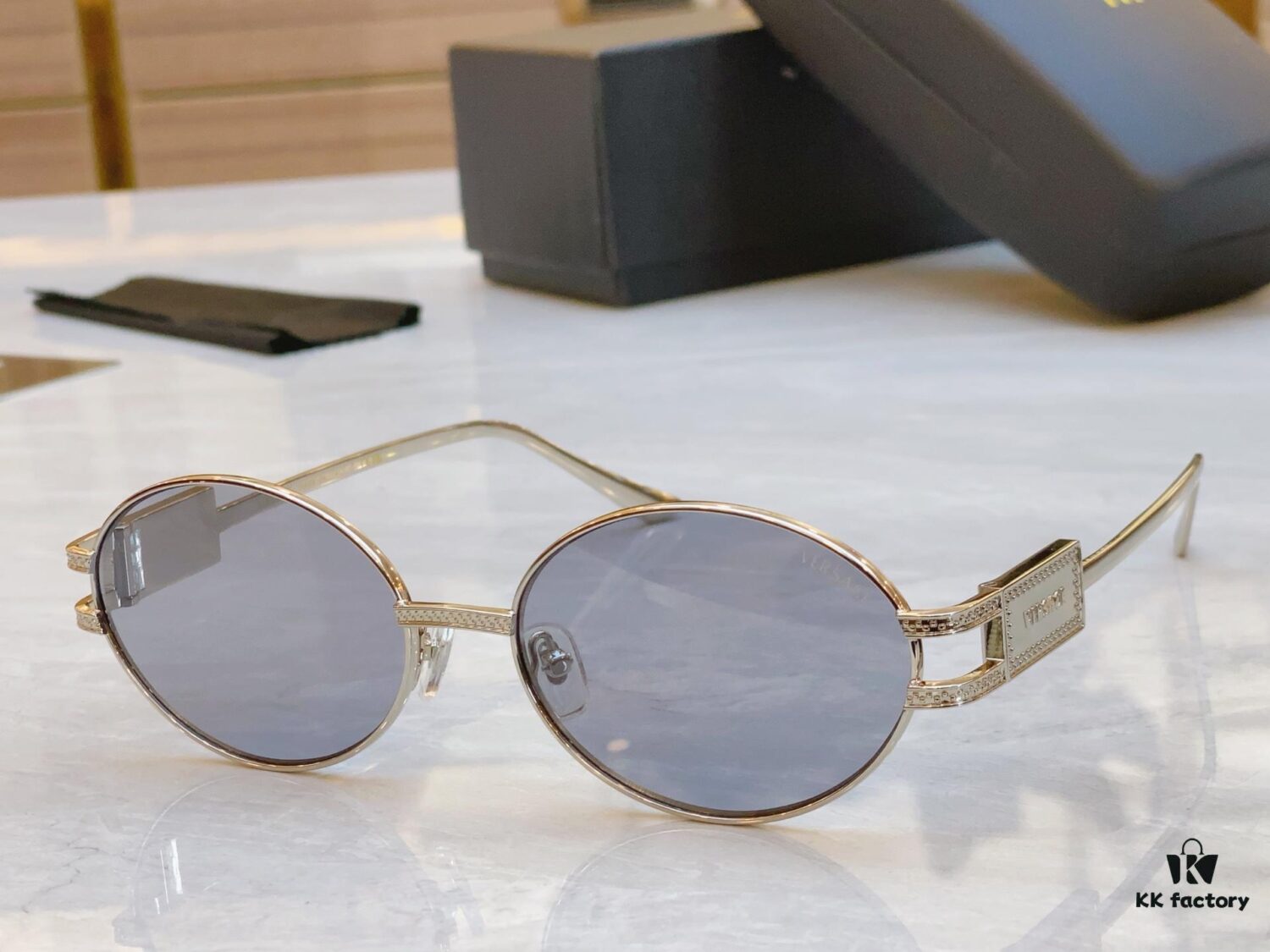 VERSACE New Model Sunglasses, MODEL: VE6799, SIZE: 58-17-142