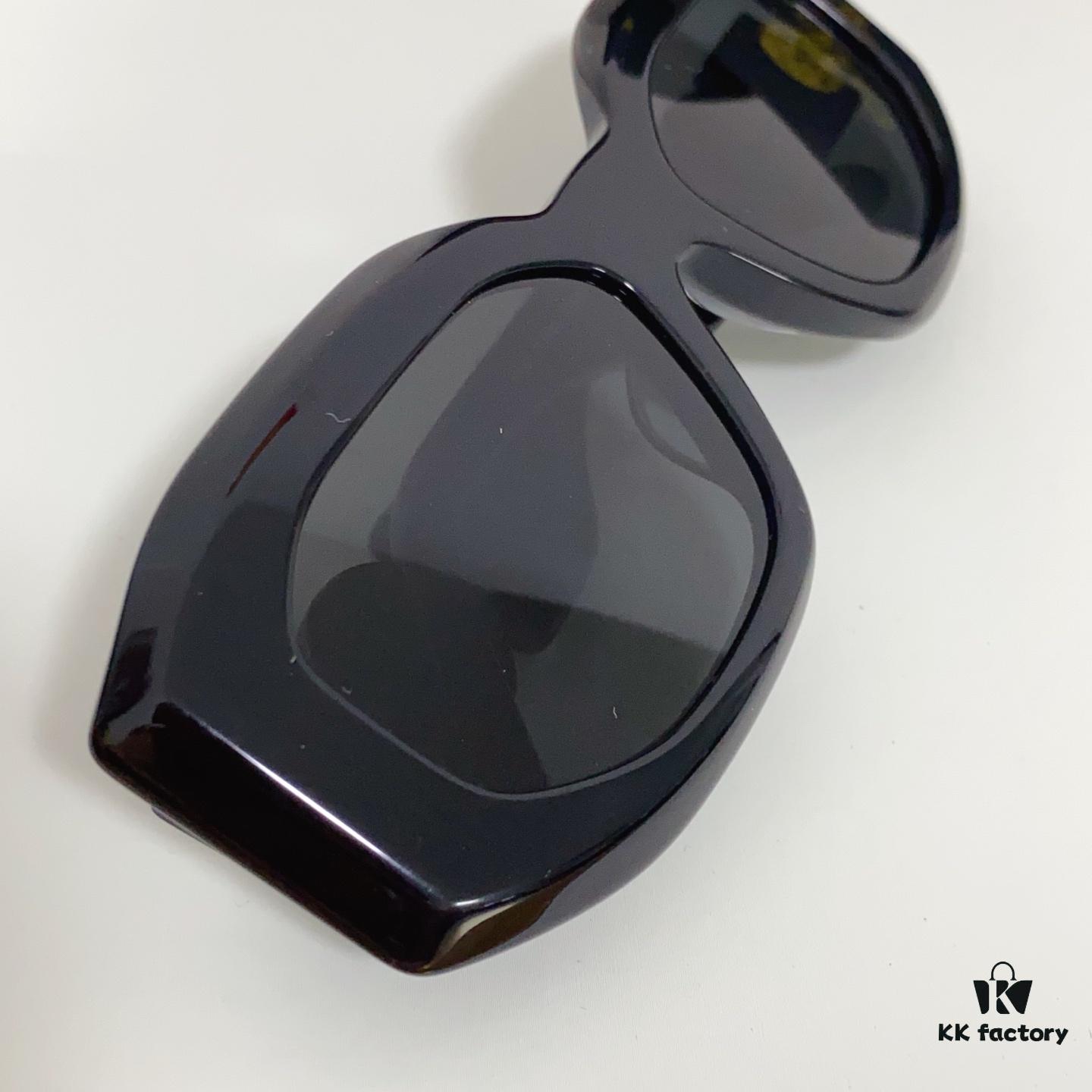 95 VERSAC Running Style Model VE4425U SIZE 53 18-145