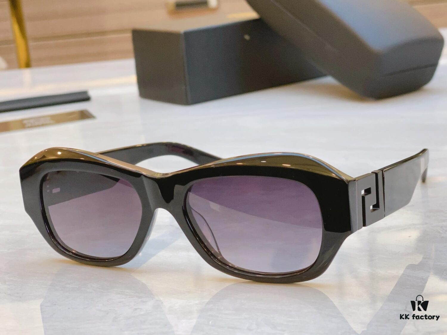 VERSACE New Model Sunglasses, MODEL: VE T75, SIZE: 53-19-145