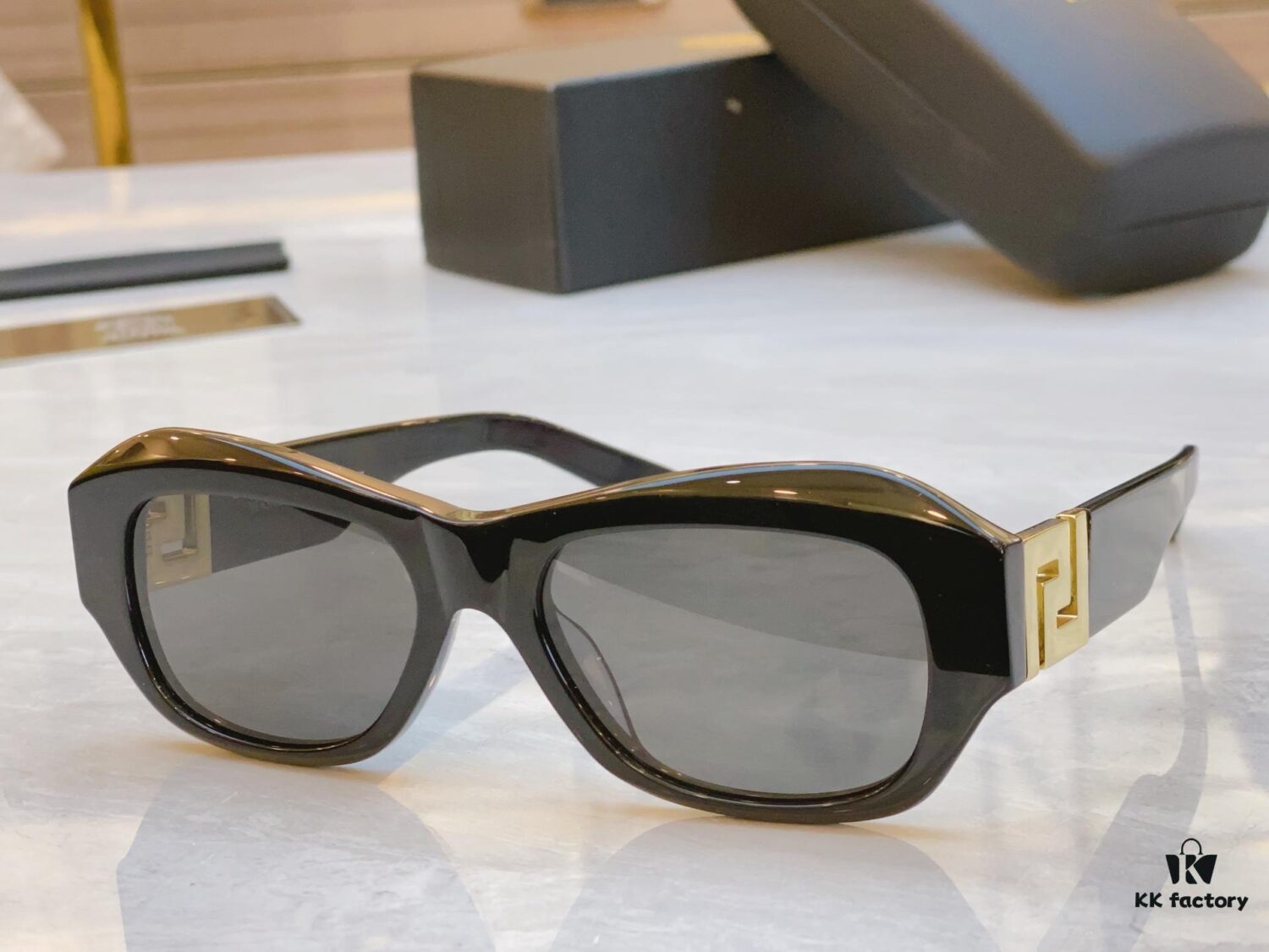 VERSACE New Model Sunglasses, MODEL: VE T75, SIZE: 53-19-145