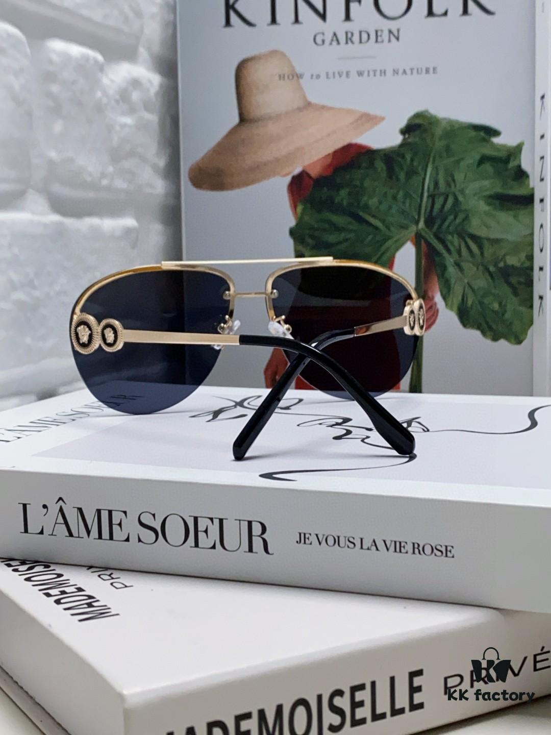 Versace 2025 Luxury Women's Pilot Engraved Sunglasses, European Style Celebrity-Inspired Travel Driving Shades