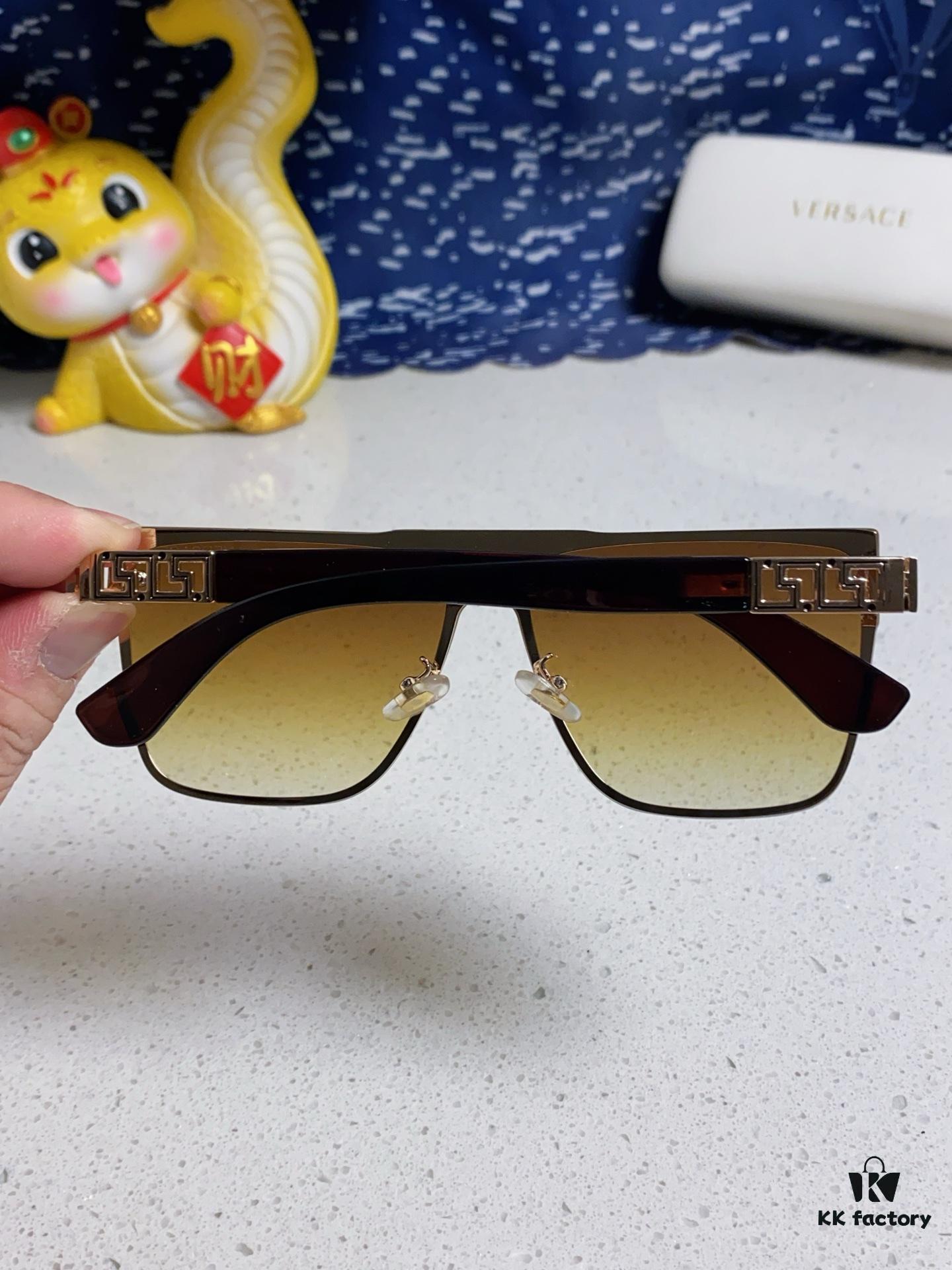 Versace 2025 New Arrival Fashion Sunglasses Gradient UV Protection Cut-out Design Unisex Eyewear