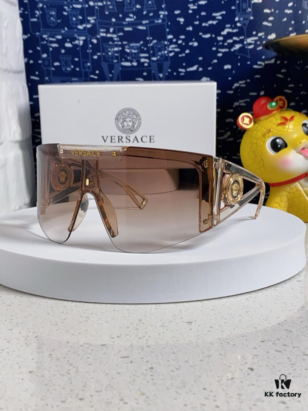 Versace 2025 New Arrival European and American Style One-Piece Fashion Sunglasses, Trendy Oversized Hollow-Out Sunglasses Unisex