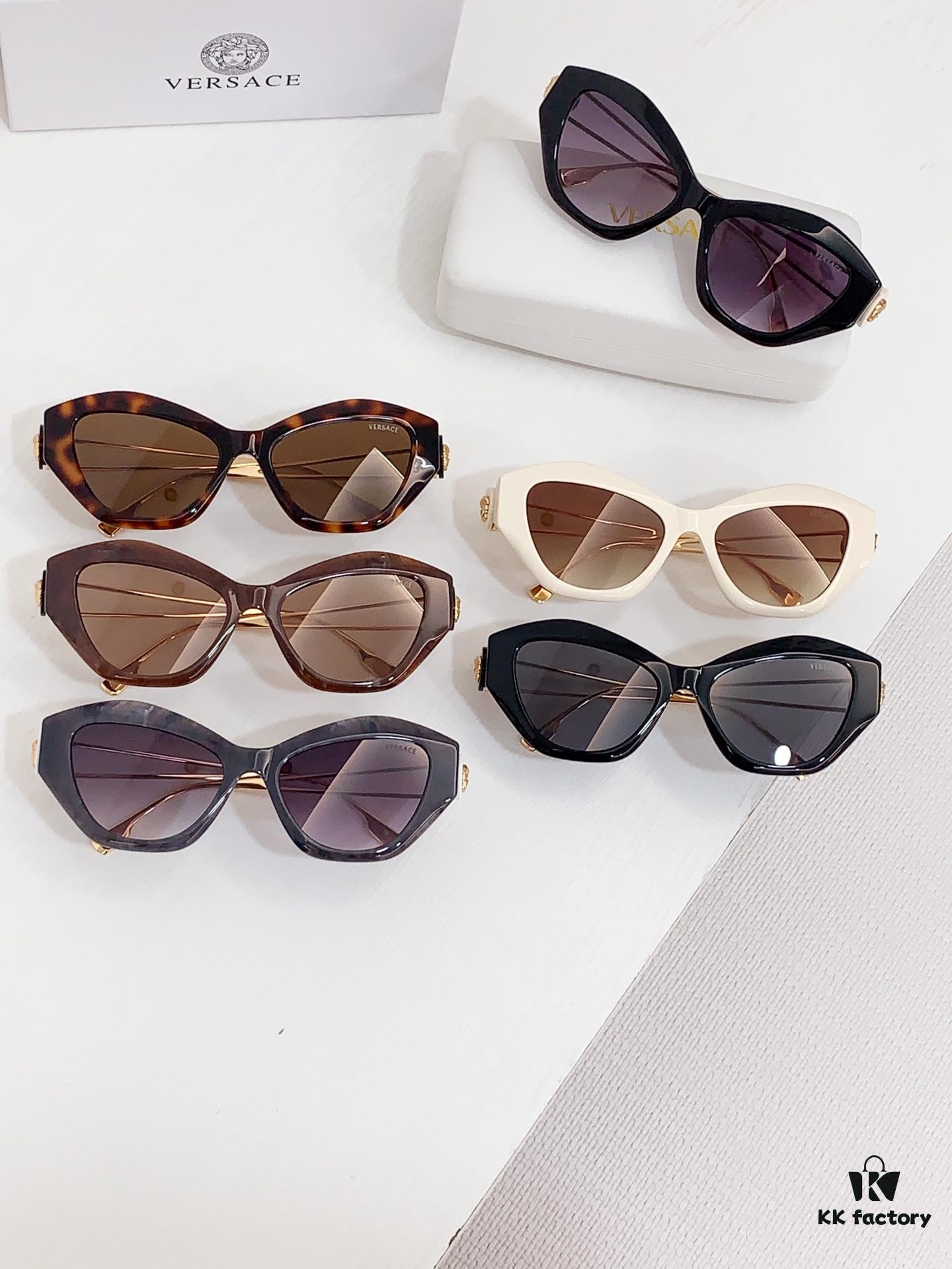 135 VERSAC* MODEL: VE6763 SIZE: 54□18-135