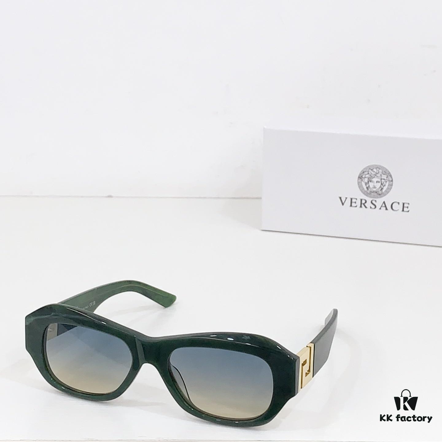 135 VERSACE MOD: VET75 Size: 53□19 145 Sunglasses