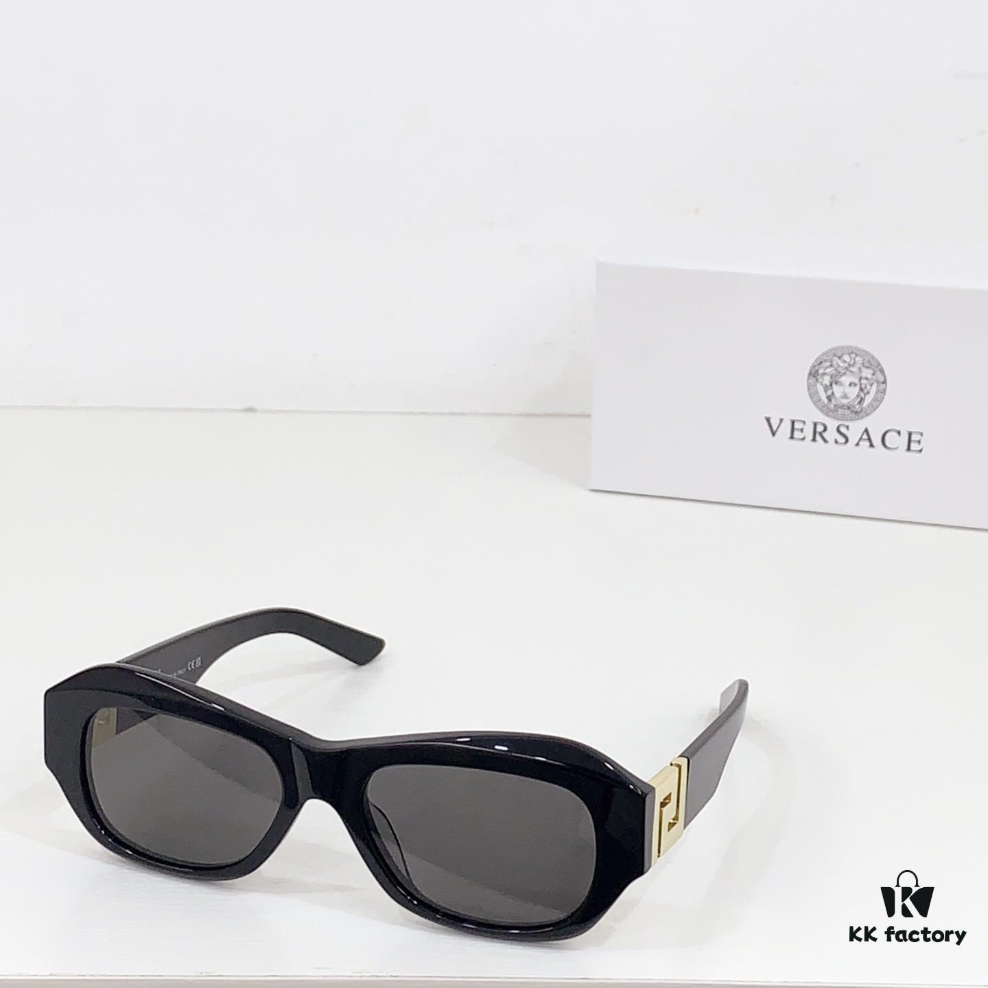 135 VERSACE MOD: VET75 Size: 53□19 145 Sunglasses