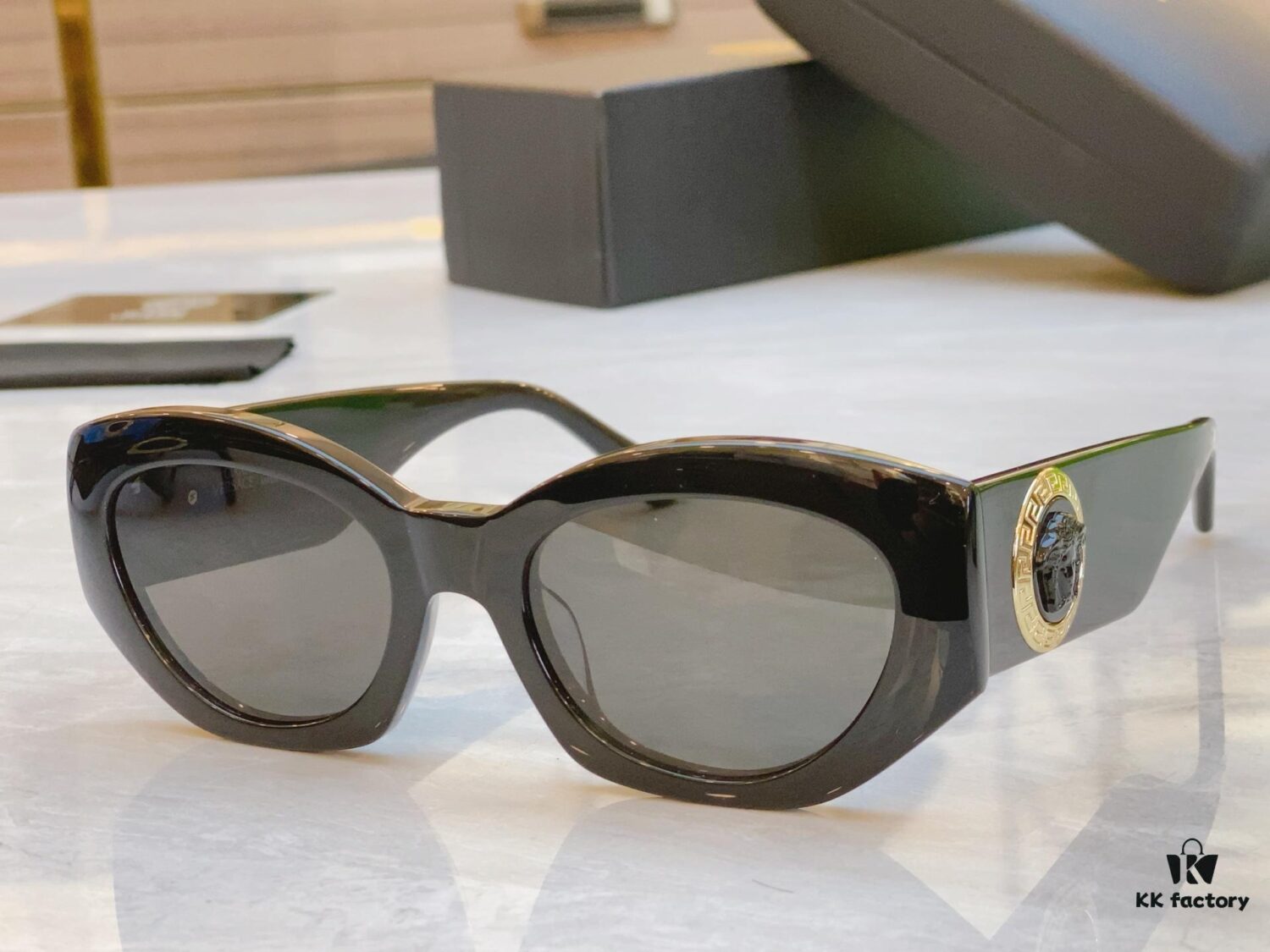 VERSACE New Model Sunglasses, MODEL: VE420/E, SIZE: 52□21-145