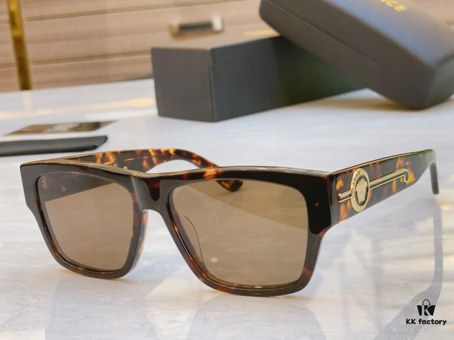 VERSACE New Model Sunglasses, MODEL: VE372N, SIZE: 56□17-145