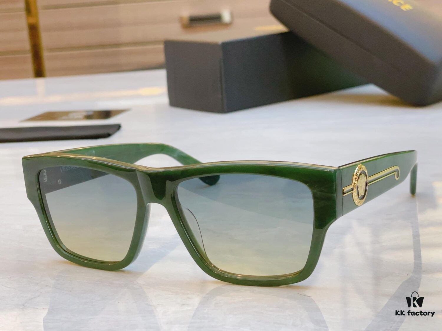 VERSACE New Model Sunglasses, MODEL: VE372N, SIZE: 56□17-145