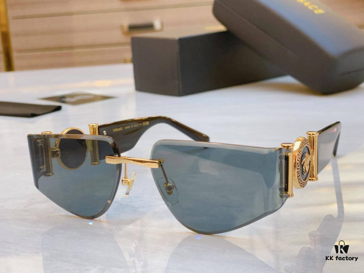 VERSACE New Model Sunglasses, MODEL: VE6773, SIZE: 63-17-138