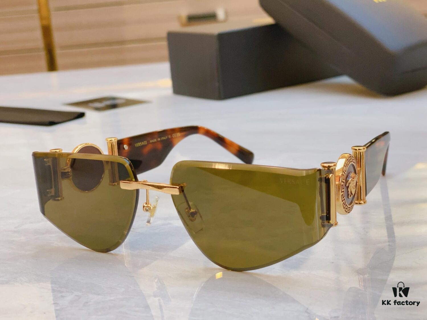 VERSACE New Model Sunglasses, MODEL: VE6773, SIZE: 63-17-138